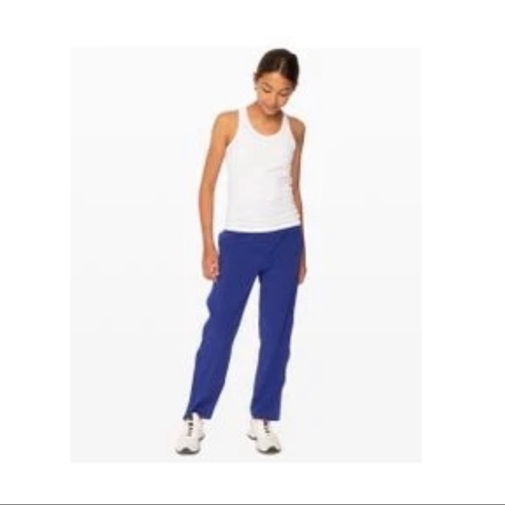 Iviva SOLD❌ girls 12 RacerBack Tank fly Tech